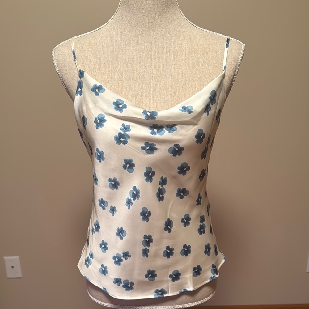 Heartloom White and Blue Fitted Camisole